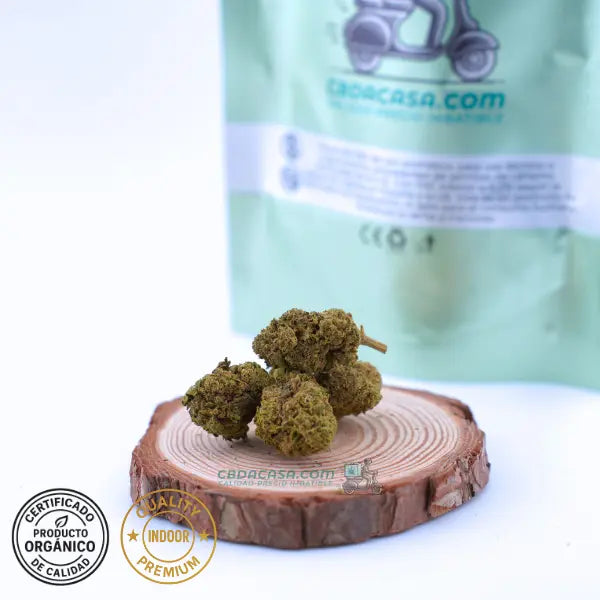 Flores de CBD Super Lemon Haze CBD indoor
